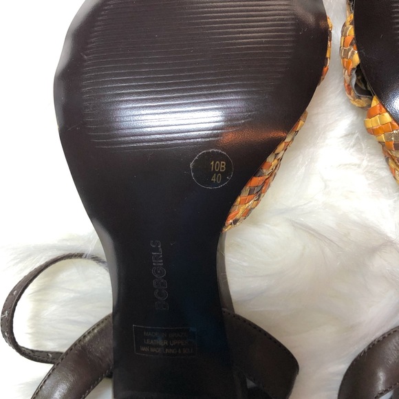 BCBGirls Woven Heels - NWOT - Picture 6 of 12